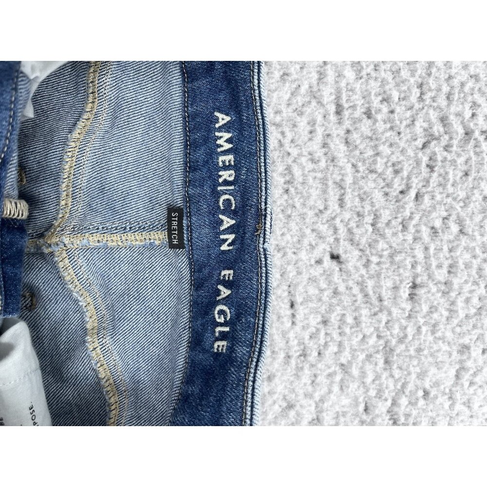 American Eagle Jeans Womens 4 Blue Medium Acid Wash Distressed Mom Jean - Picture 5 of 10